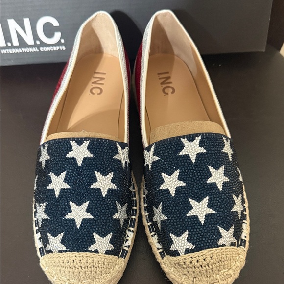 INC International Concepts Red, White, and Blue Espadrilles - Picture 4 of 7